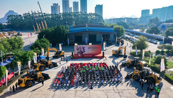 近日，2024年桂渝川甘青新六省（区、市）西部陆海新通道建设全国引领性劳动和技能竞赛决赛圆满举办。甘肃省代表队取得集体第三名的好成绩，必赢242net官网职工肖登安夺得第一名，李文斌、张有德分获第七名、第九名佳绩